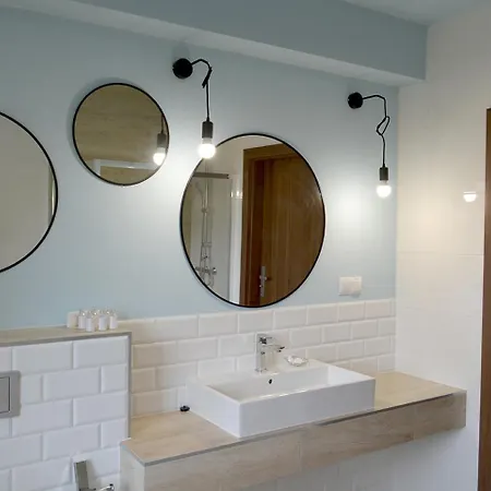 Zaklad Aktywnosci Zawodowej W Swierzawie Ξενοδοχείο *