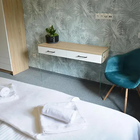 Zaklad Aktywnosci Zawodowej W Swierzawie Hotel Swierzawa