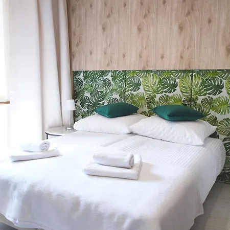 Hotel Zaklad Aktywnosci Zawodowej W Swierzawie