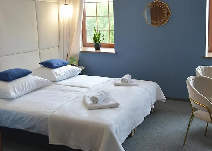 Zaklad Aktywnosci Zawodowej W Swierzawie Hotel